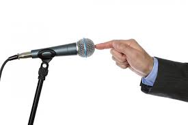 Wystąpienia- w jaki sposób napisać porządne i skuteczne przemówienie okolicznościowe